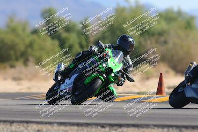 media/Nov-06-2022-SoCal Trackdays (Sun) [[208d2ccc26]]/Turn 7 Set 1 (1050am)/